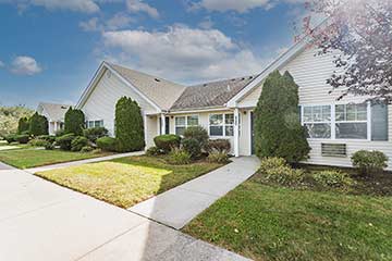 Riverhead NY Senior Apartments